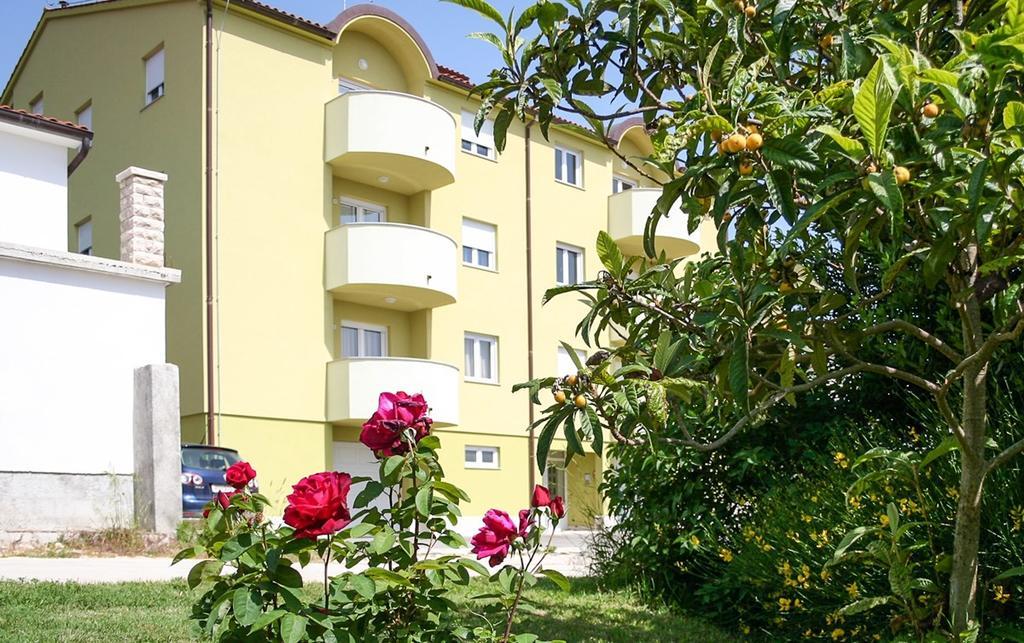 Apartments Verde Premantura Exterior foto